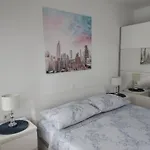 West Apartman